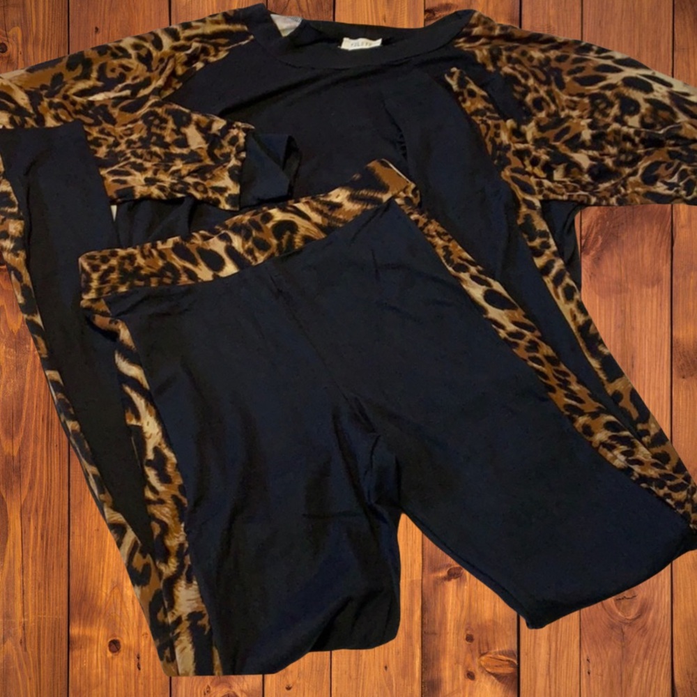 Black Leopard Print 2 Piece Long Sleeve High Rise Legging Outfit Set - Picture 4 of 12